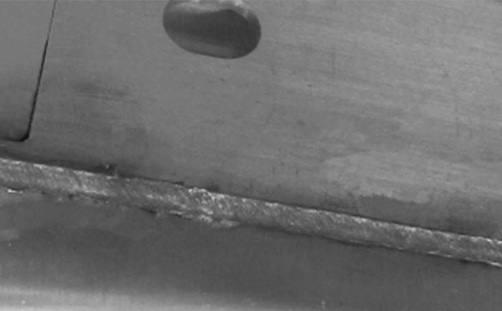 PB-SW 模組側(cè)縫焊接機 PB-SW 模組側(cè)縫焊接機